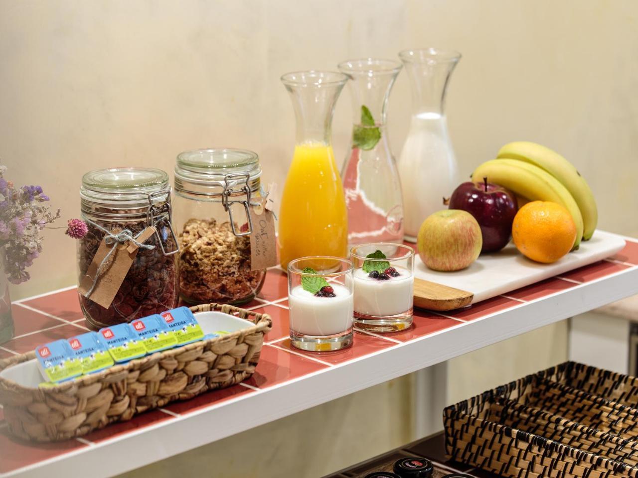 Dear Lisbon - Living House Bed & Breakfast エクステリア 写真